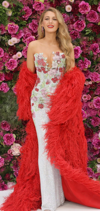 Blake Lively- Blake Lively-